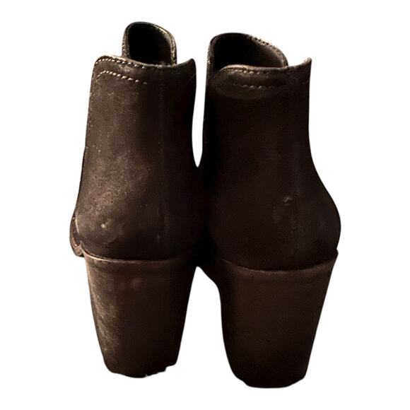 Steve Madden Perforated Peep Toe Block Heels - Picture 3 of 5